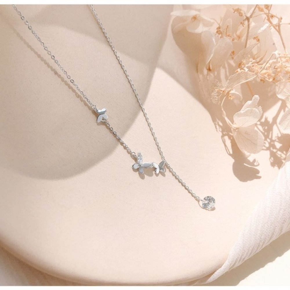 NEW Sterling Silver Diamond Butterfly Necklace - Picture 5 of 15